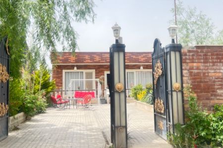 ویلا استخردار در ساوجبلاغ - عباس آباد