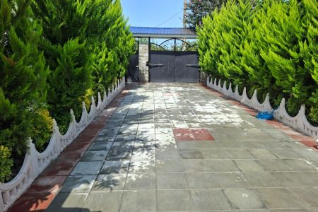 خانه ویلایی در نشتارود - زوار - همکف
