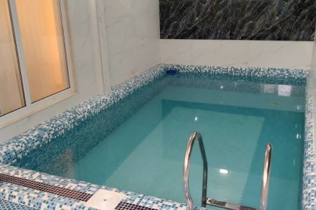 ویلا تریپلکس استخردار  در سرخرود - خط دریا