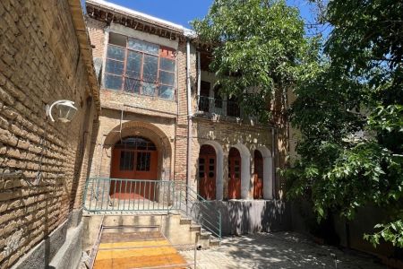 اقامتگاه سنتی در سنندج - ناصرخسرو - طبقه ۲