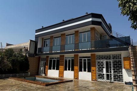 ویلا دو طبقه استخردار در شهریار - کردامیر