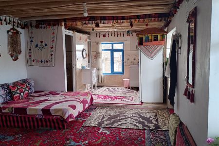 سوئیت نزدیک غار سهولان در مهاباد - طبقه ۲