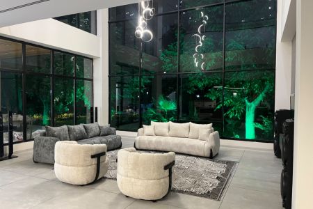 ویلا استخردار با نما شیشه ای در ساوجبلاغ