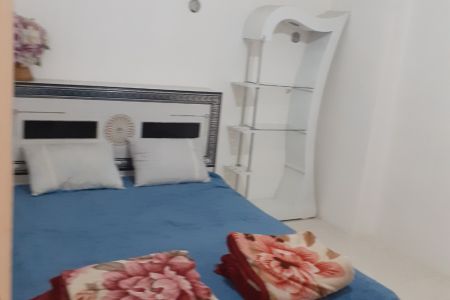 خانه ویلایی در بلوار آزادگان همدان - همکف