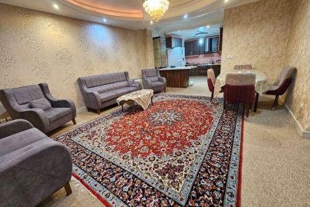 آپارتمان نزدیک میدان شهرداری رشت - طبقه ۴