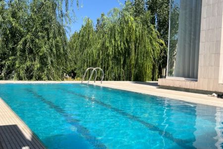 ویلا استخردار در چهارباغ - رمنده