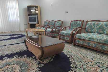 خانه مبله نزدیک میدان برازنده اصفهان - ط ۳
