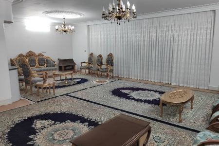 خانه مبله نزدیک میدان برازنده اصفهان - ط ۳
