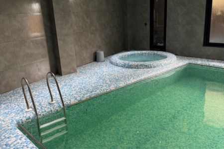 ویلا با استخر و جکوزی در سرخرود