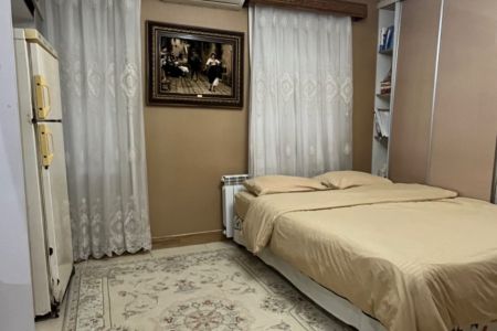 سوئیت نقلی در رشت - شهید عاطفی - طبقه ۱