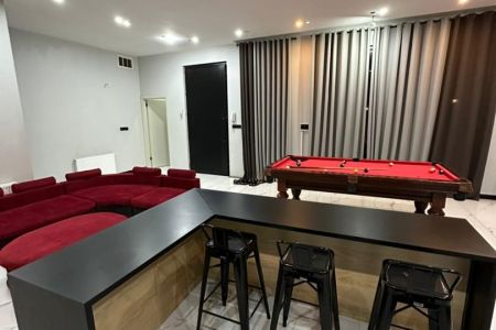ویلا استخردار در چهارباغ - اغلان تپه