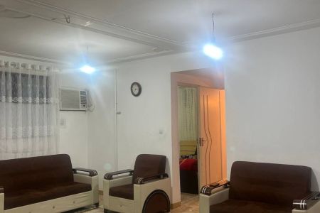 خانه مبله در میدان امام حسین رشت - همکف