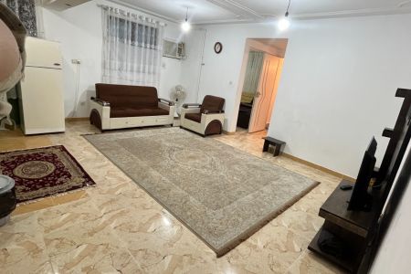خانه مبله در میدان امام حسین رشت - همکف