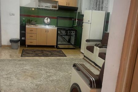 خانه مبله در میدان امام حسین رشت - همکف