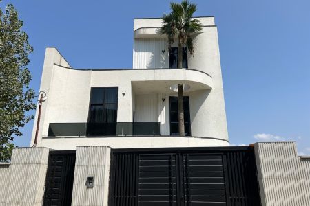 ویلا تریپلکس جنگلی با استخر در شیرگاه