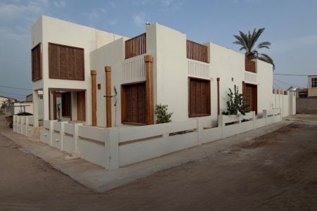 ویلا با استخر کوچک و معماری خاص در هرمز