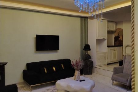 سوئیت مبله در خیابان خیام مشهد - همکف