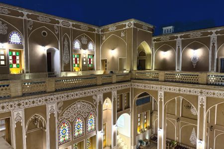 بوتیک هتل در کوشک صفی کاشان - سنتی