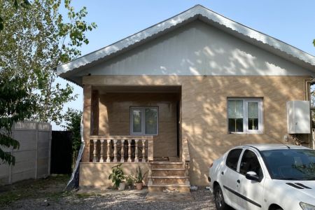 خانه ویلایی در جاده سنگر - ورازگاه