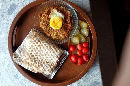 خانه ویلایی در چابکسر - خیابان شهدا