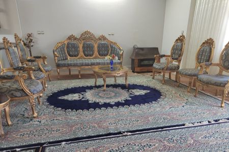 خانه مبله نزدیک میدان برازنده اصفهان - ط ۳