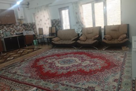خانه ویلایی در تخت سلیمان - همکف