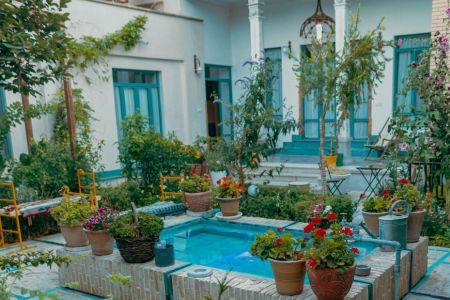 بوم گردی در اصفهان - کنار نقش جهان - دبل