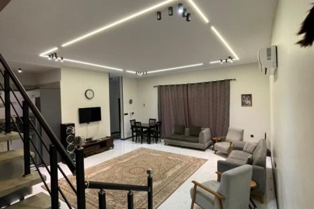 ویلا دوبلکس استخردار در رودهن - مهرآباد