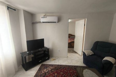 خانه ویلایی در صومعه سرا - کهنه سر
