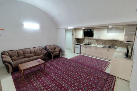 بومگردی در طبس - ازمیغان - یکخوابه