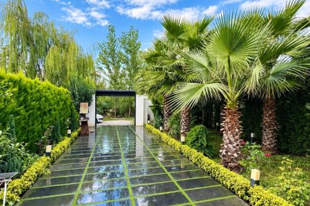 کلبه سوئیسی استخردار در سرخرود - حاجی کلا