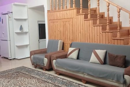 خانه ویلایی در چابکسر - خیابان شریعتی