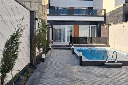 ویلا دوبلکس استخردار در چهارباغ - آغچه حصار