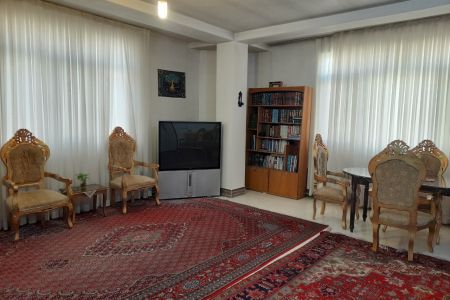 خانه مبله در میانه - طبقه سوم