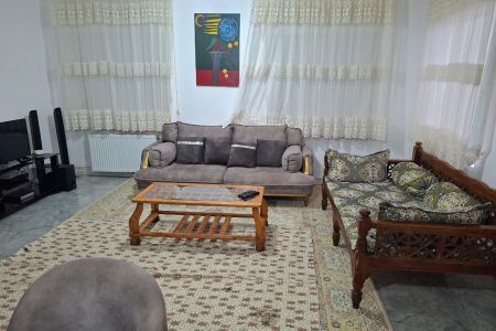 خانه ویلایی در نشتارود - زوار - همکف