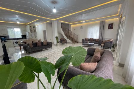 ویلا دوبلکس در ماسال - درخانه