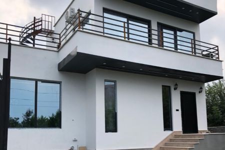ویلا استخردار در طلارسر رامسر - واحد۲