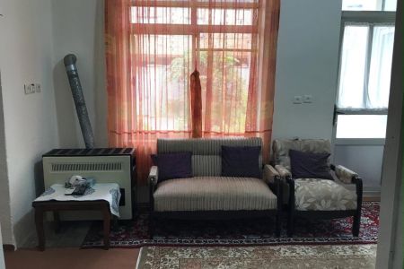 سوئیت در گرجی محله ساری - همکف