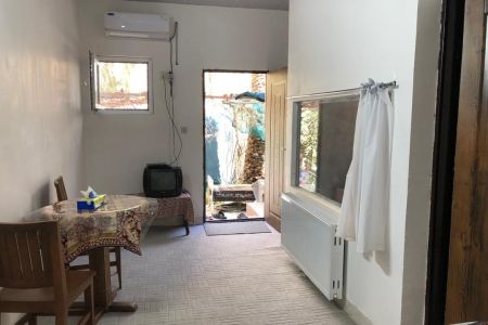 بوم گردی در بم - باغدشت - میخک