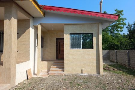 سوئیت نزدیک رودخانه در لاهیجان - گلرودبار