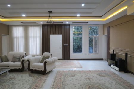 باغ ویلا استخردار در شهریار - یوسف‌آباد صیرفی