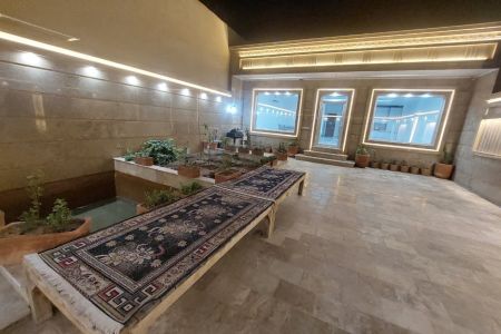 خانه ویلایی در کاشان - جاده قمصر