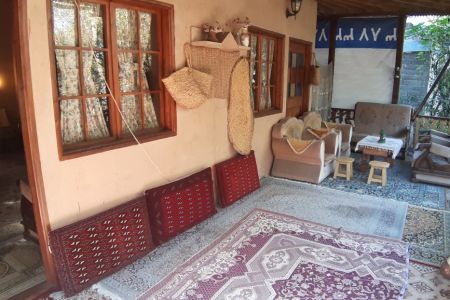 بومگردی در سیاه کوچه آستانه - پایین خانه