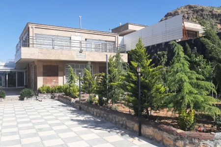 ویلا دوطبقه استخردار در شیراز - کلستان