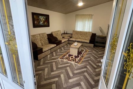 کلبه بالکن دار در تنکابن - علی آباد - واحد ۲