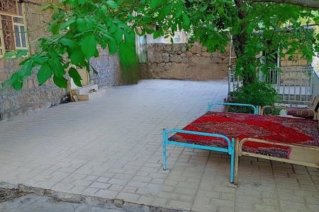 خانه حیاط دار در خرم آباد - آبشار بیشه