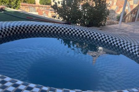 ویلا استخردار در چهارباغ - کهریزک