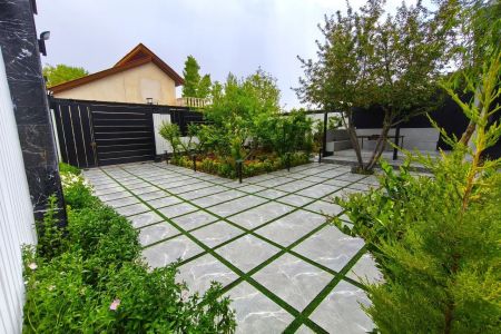 ویلا استخردار در چهارباغ - رامجین