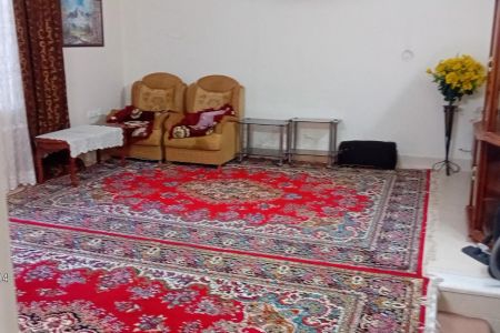 خانه در شهرک ناجی اباد کاشان - زیر همکف