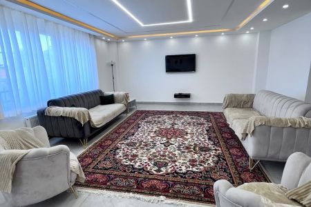 ویلا سه طبقه استخردار در بندرانزلی - طالب آباد